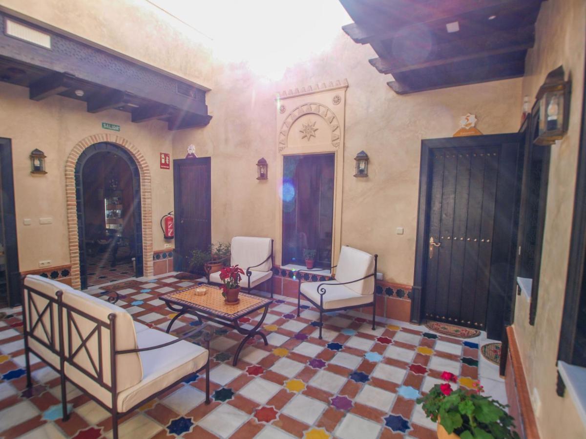 La Esperanza Hotel Alcala del Valle Luaran gambar