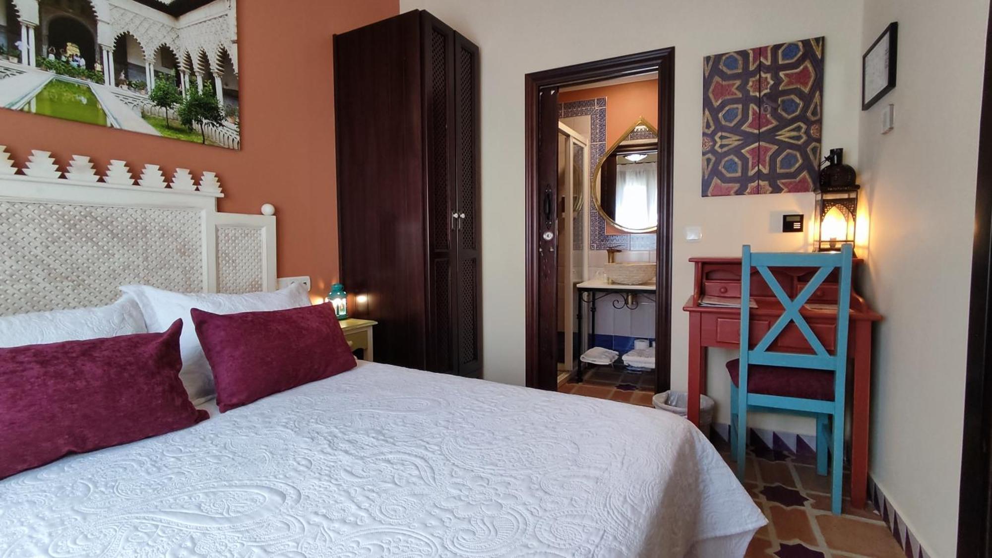 La Esperanza Hotel Alcala del Valle Luaran gambar